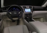 Lexus LS600h L